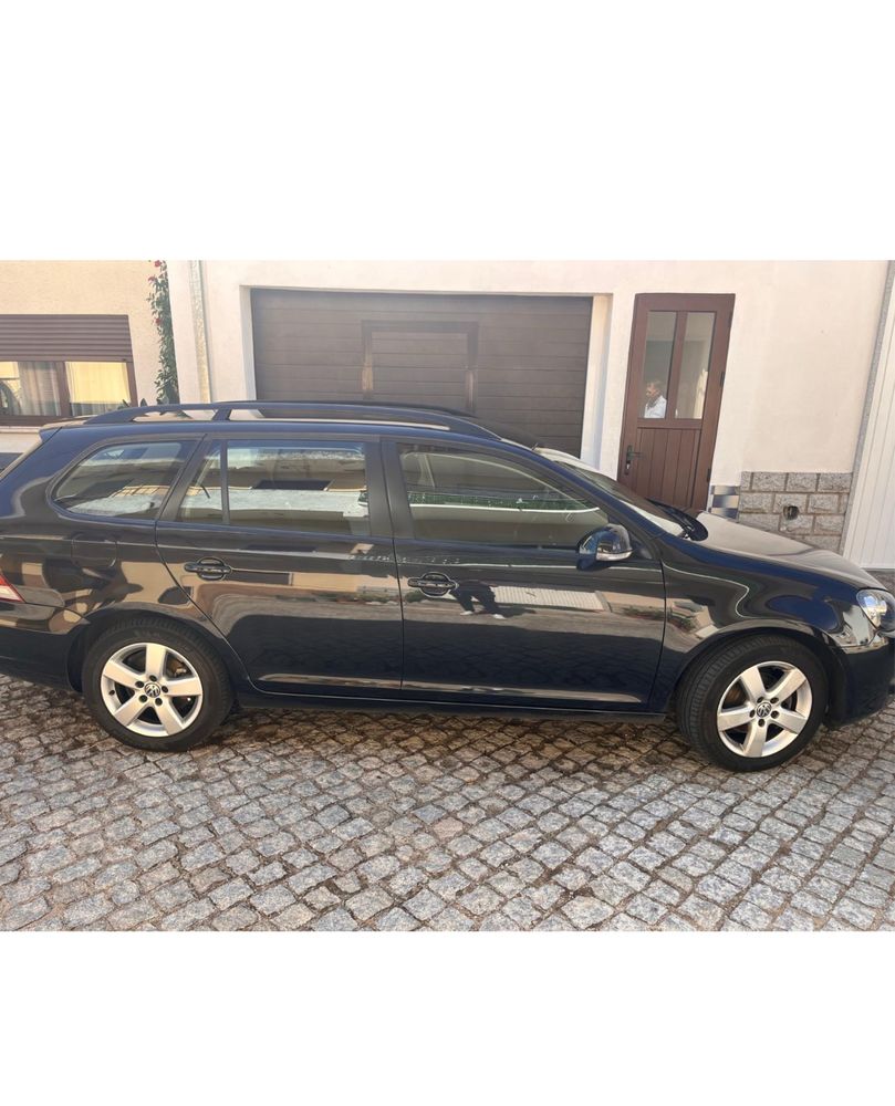 VW Golf Variant 1.6 TDI - como nova