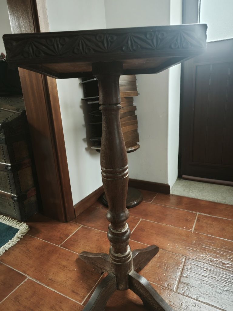 Mesa de apoio antiga