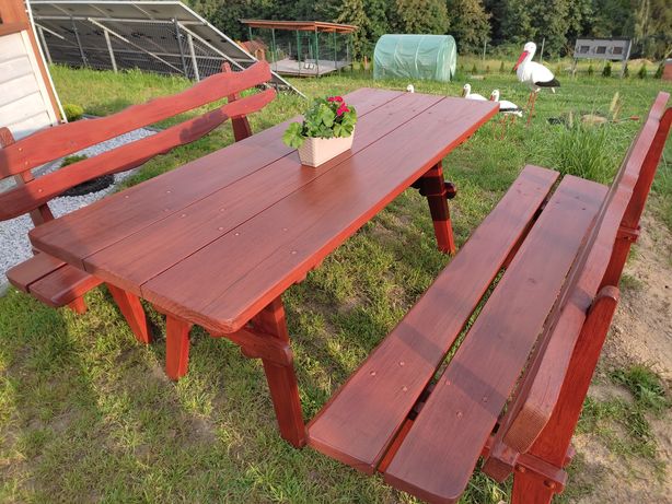 Drewniany komplet ogrodowy stół ławki