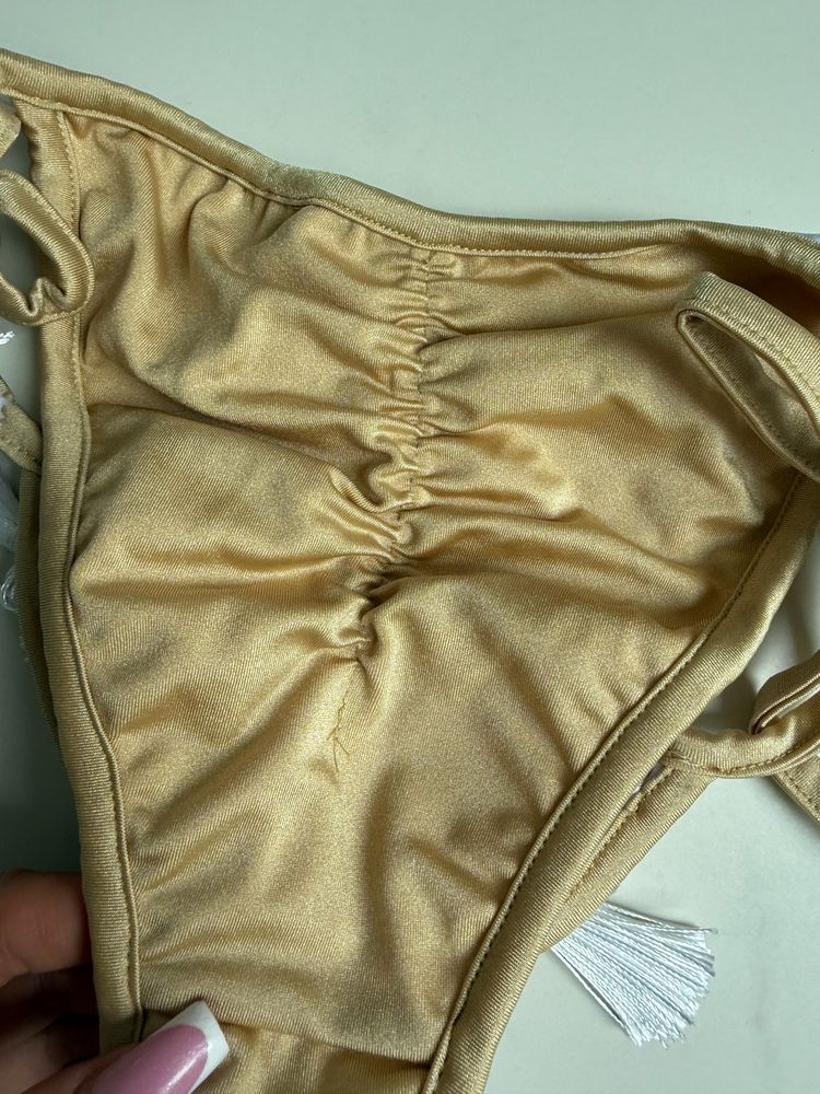 Beżowy strój kąpielowy dwuczęściowy boho z frędzelkami push up Opium