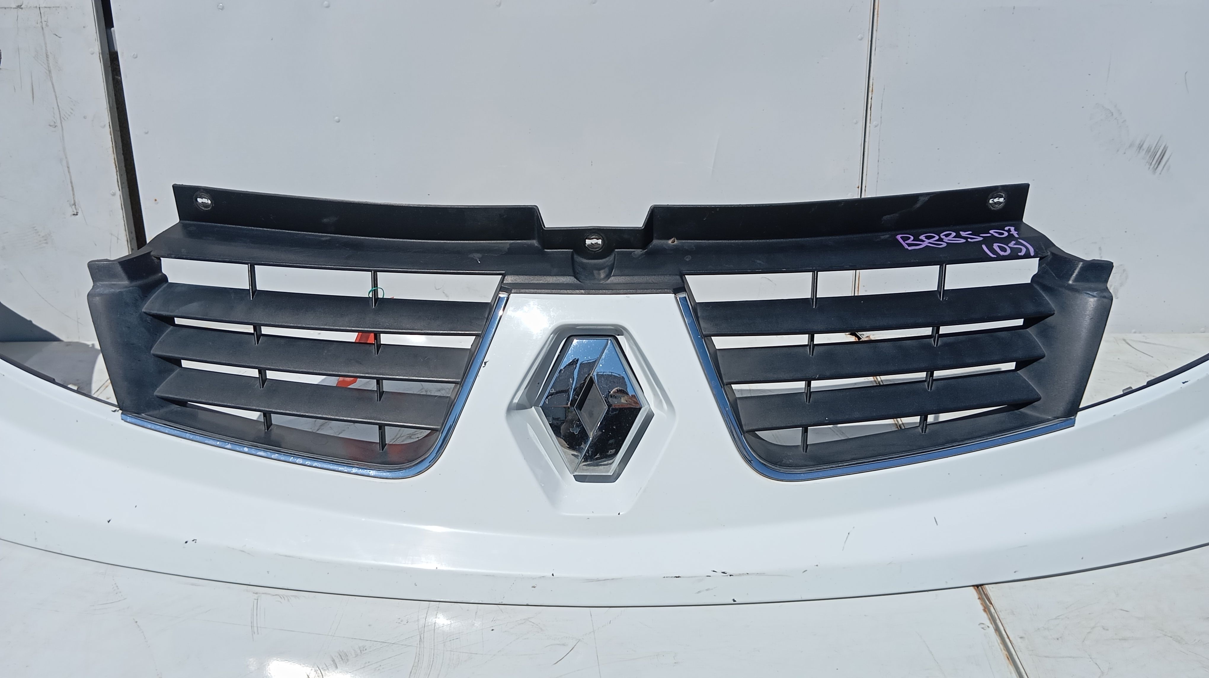 Grill atrapa zderzaka renault trafic ii 07-14 Okazja L1H2 Wysyłka