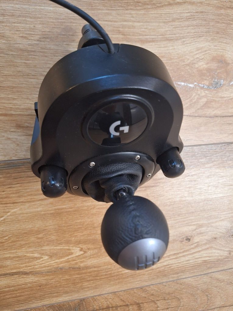 Logitech g920 + Shifter