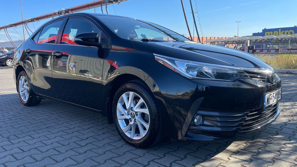 Toyota Corolla Toyota Corolla 1.6 Comfort Niski przebieg świetny stan