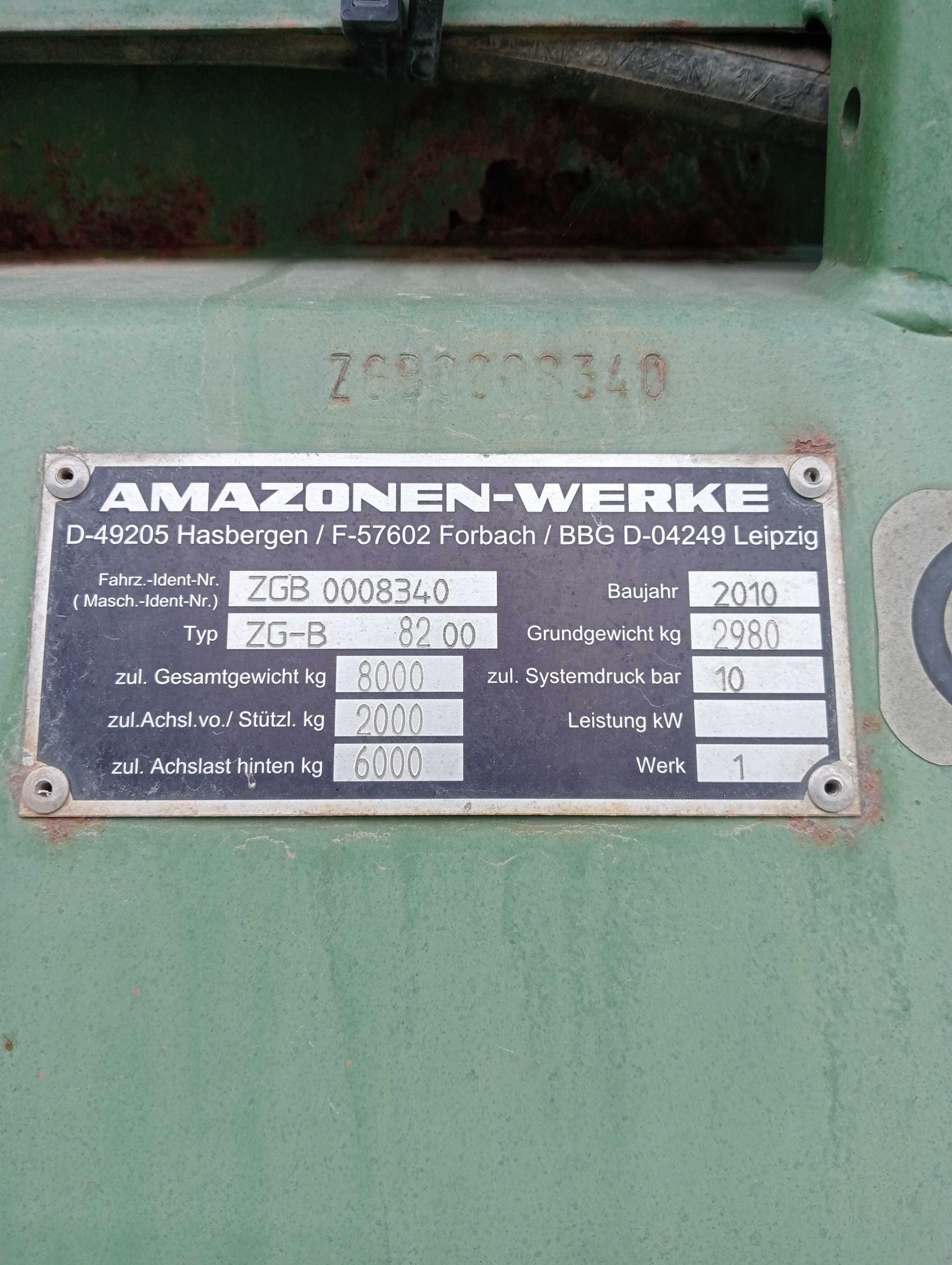 Rozsiewacz do nawozów Amazonen ZG-B 8200