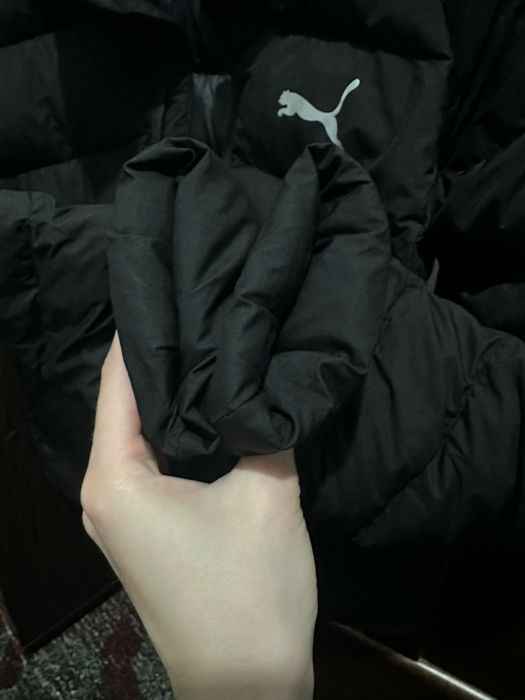 Продам жіночу куртку пума