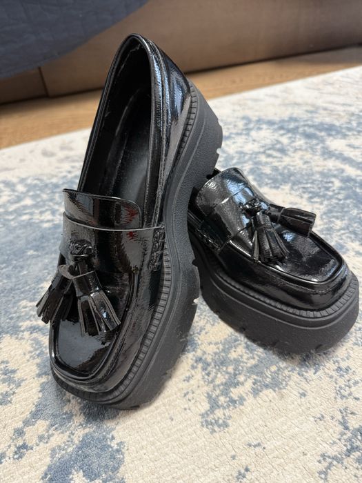 Лофери Zara на масивній підошві