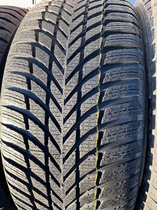 Шини нові 255/50 R19 Nokian зима 2023  рік