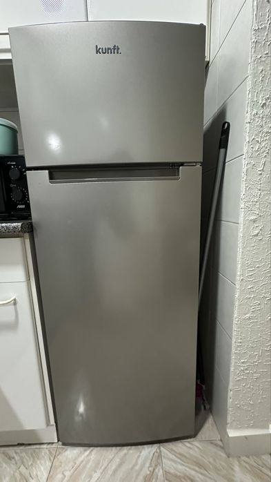 Frigorifico KUNFT 143cm 206L inox
