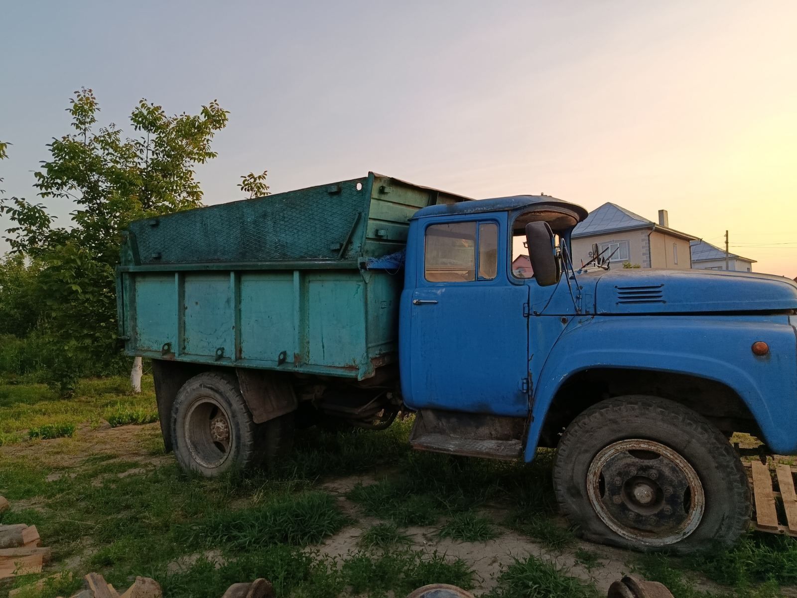 Продам ЗІЛ самоскид