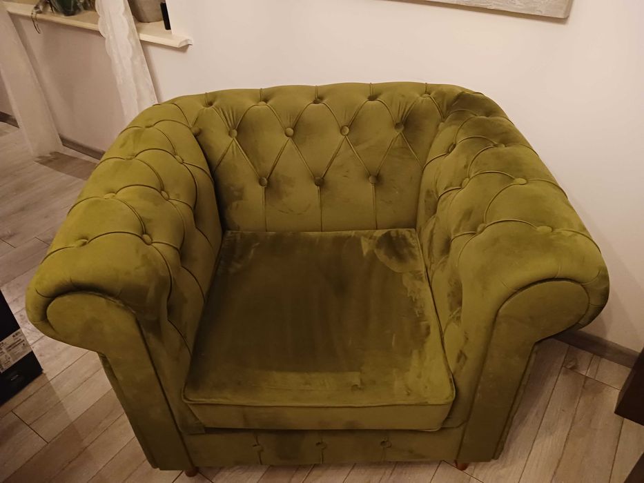 Nowy fotel Chesterfield plus skóra pod kolor gratis