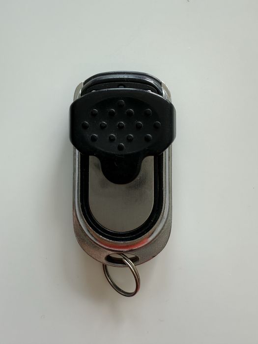 Comando de garagem usado falk