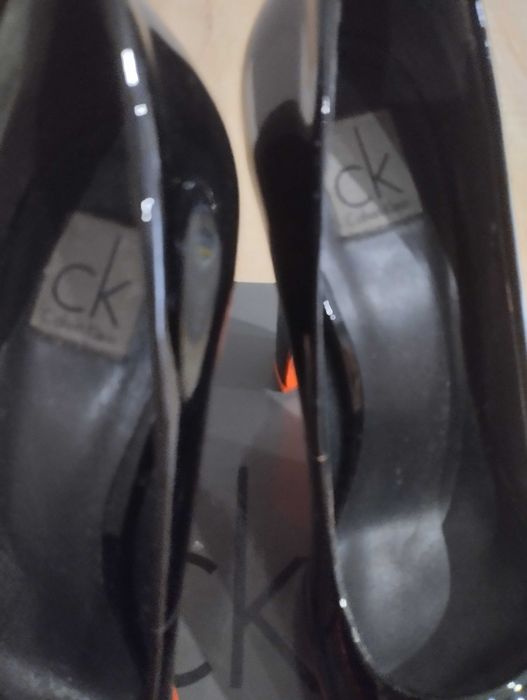 Sapatos Calvin Klein 50€!!!
