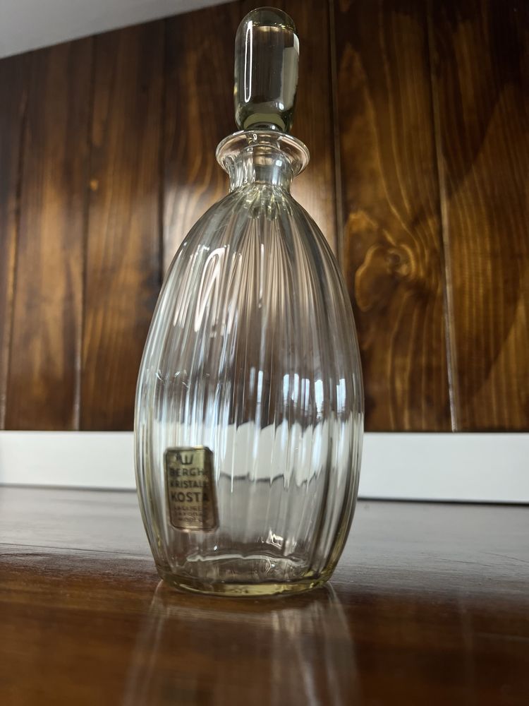 Kryształowa Karafka Kosta - Vintage Elegancja!