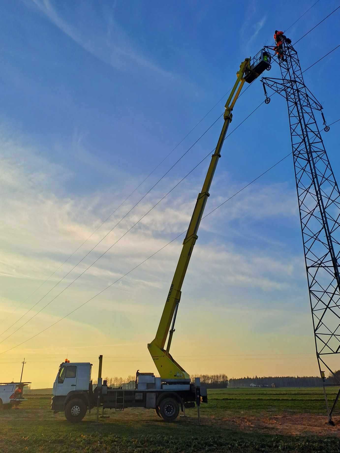 Wynajmę podnośnik koszowy 20m, 22m, 26m, 30m, 35, 45, 55m