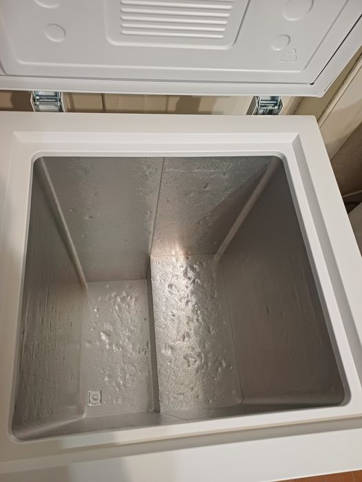 Морозильна скриня beko