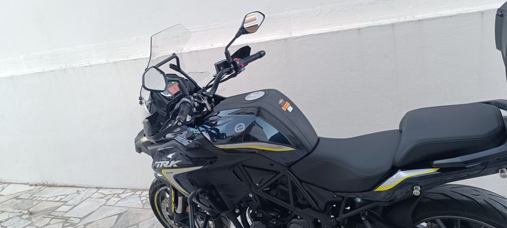 Benelli TRK 502 X