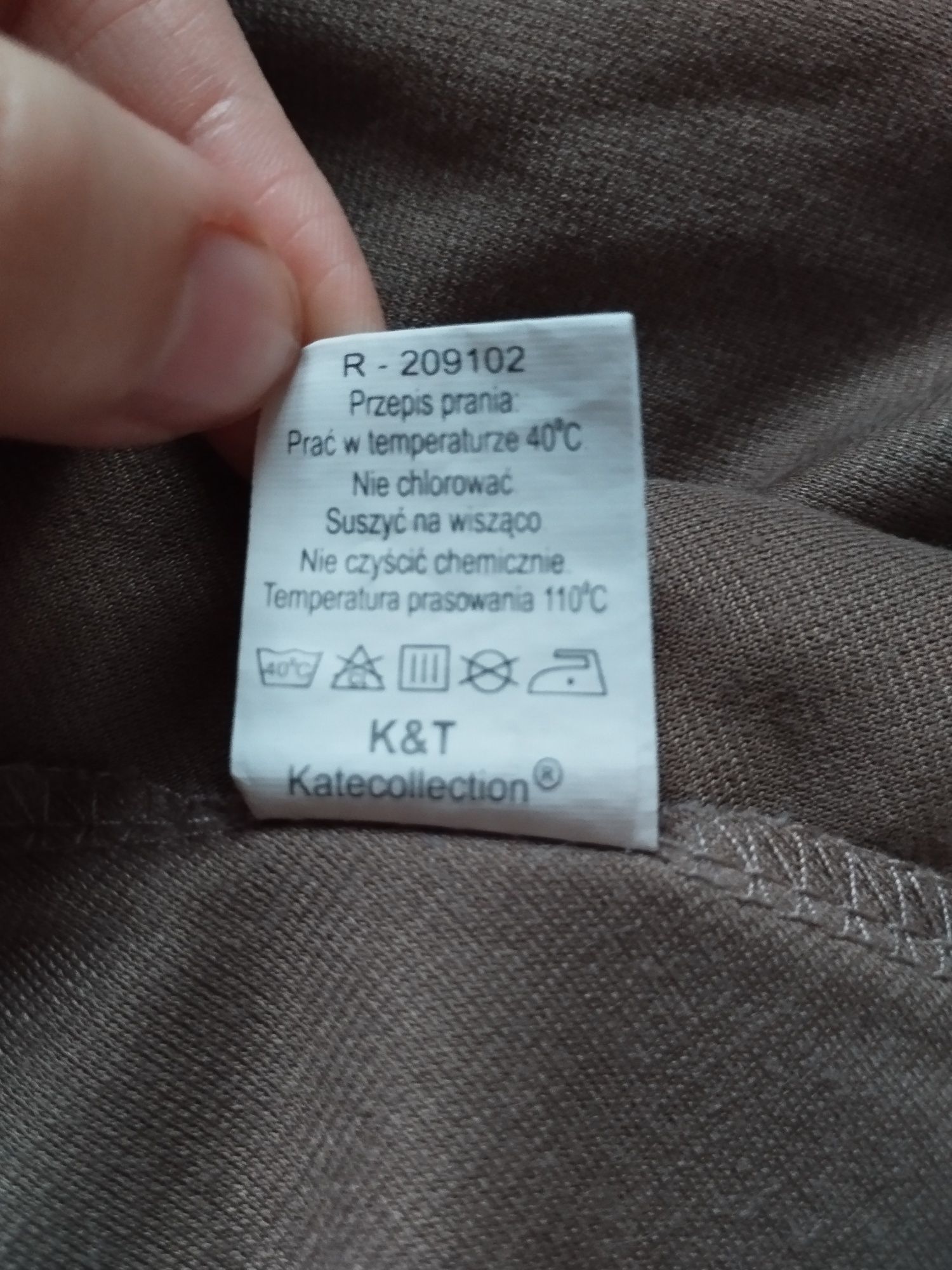 Sukienka Kate collection M z krzyżem z cekinów