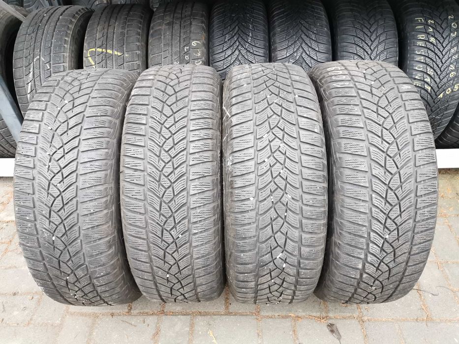 Goodyear Ultragrip Performance Gen-1 215/60r16 99H N1009