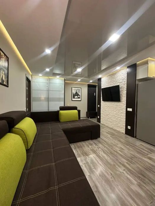 Сдам 2к квартиру р-н пр. Науки (Гагарина) /Запорожское шоссе