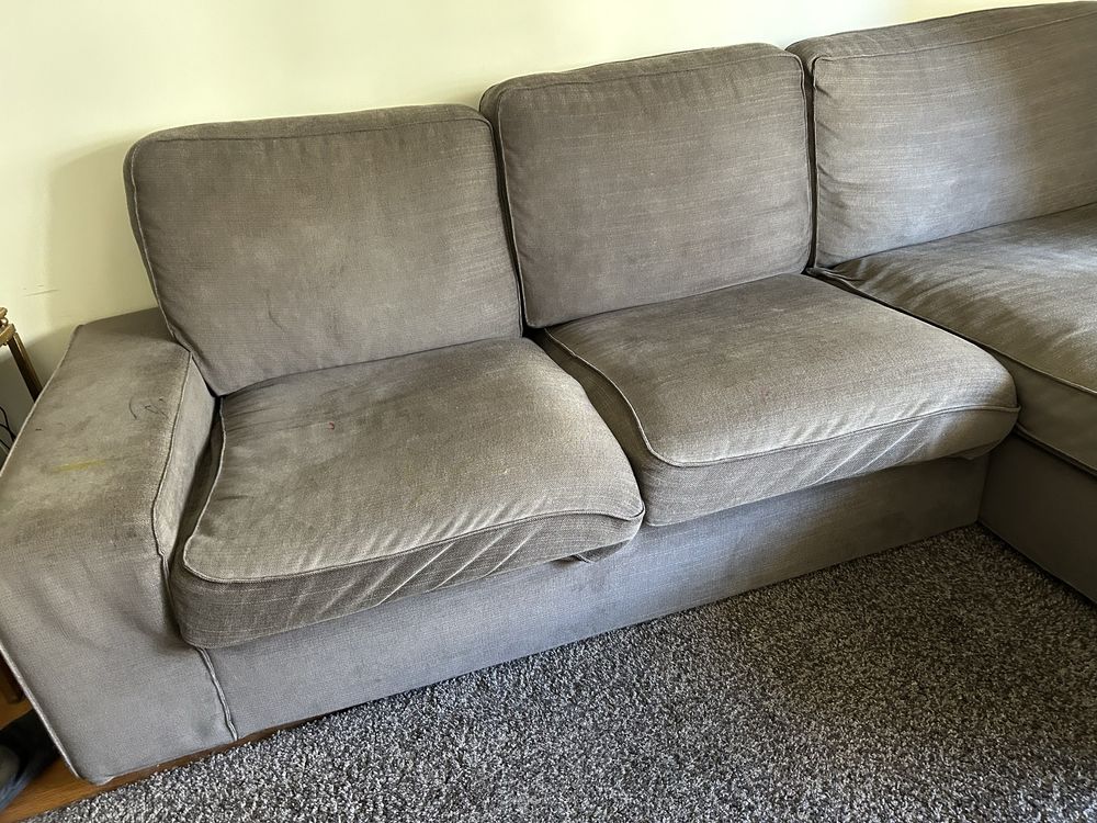 Sofá Kivik 4 lugares c/ chaise longue