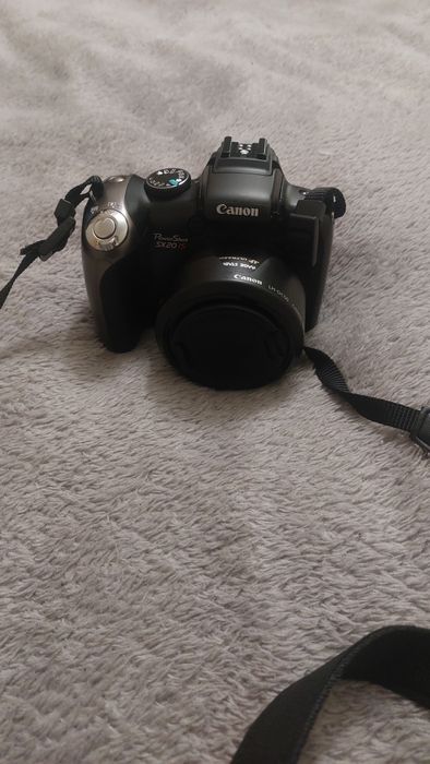 Фотоапарат Canon