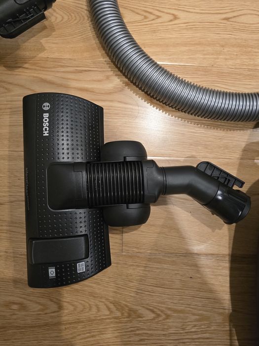 Aspirador bosch pro silence 64
