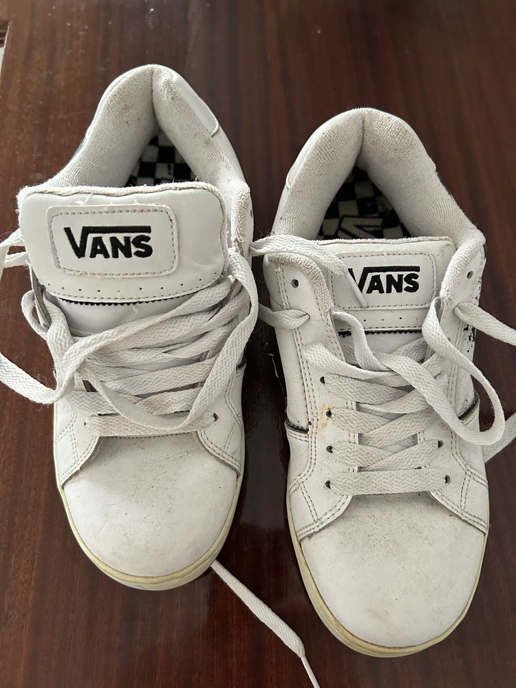 Tenis Vans brancos