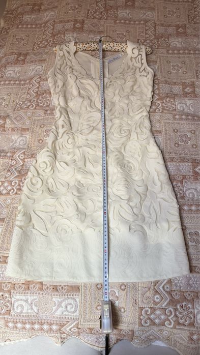 Святкова шикарна сукня S