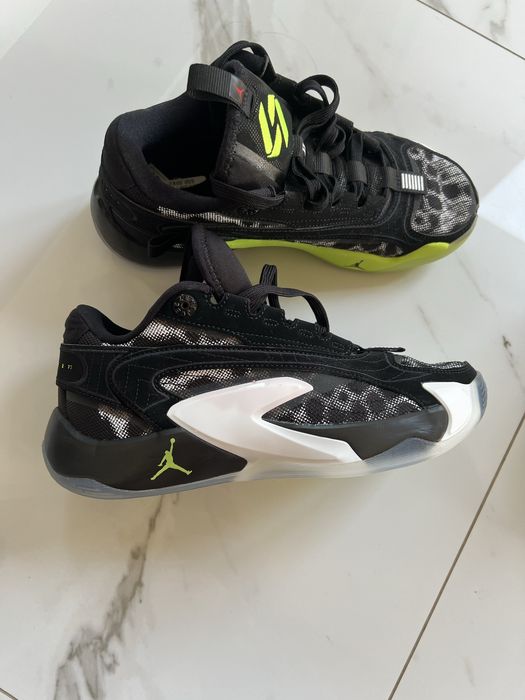 кроссовки Jordan,nike