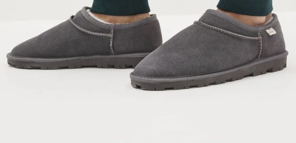 низьки уги next 35,5 для дівчинки