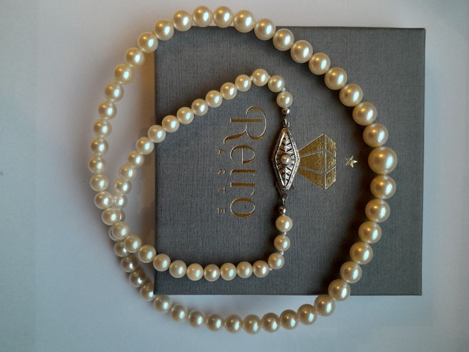 Piękny Naszyjnik Złociste Perły 8.3mm Diamenty Złoto 750