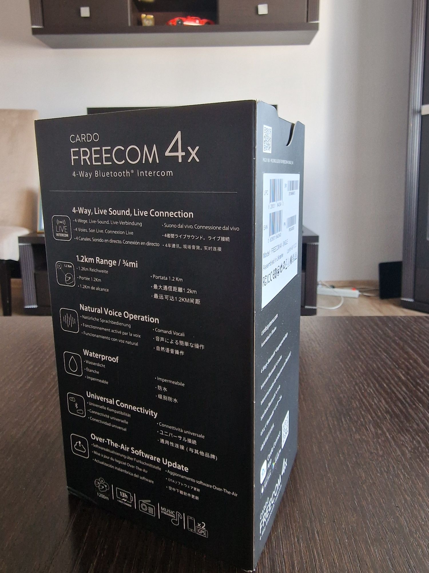 Interkom Cardo Freecom 4X