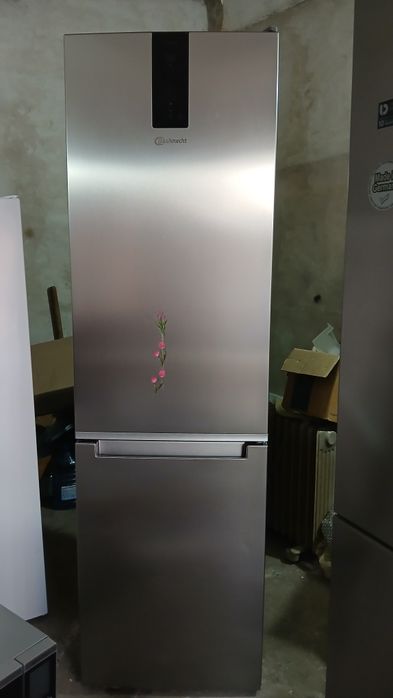 Холодильник Liebherr   CUPesf 2901  2м б/у Германии.