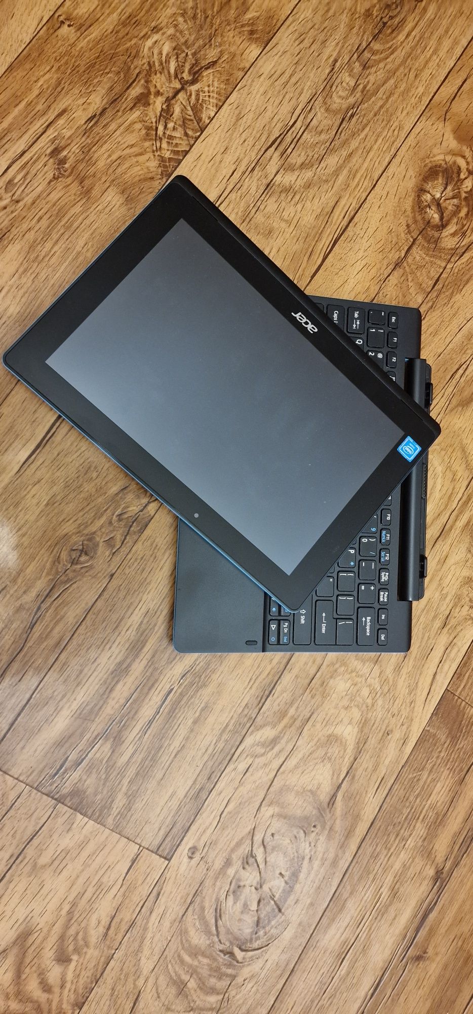 Acer aspire switch 10E