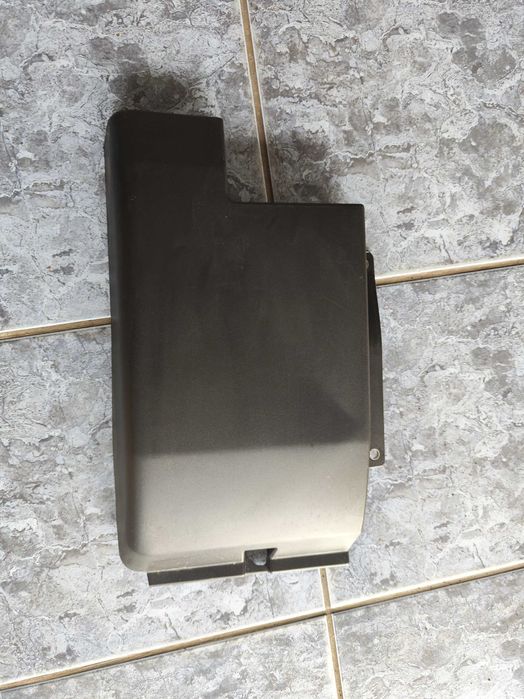 Nakładka na wlew paliwa Iveco Daily IV