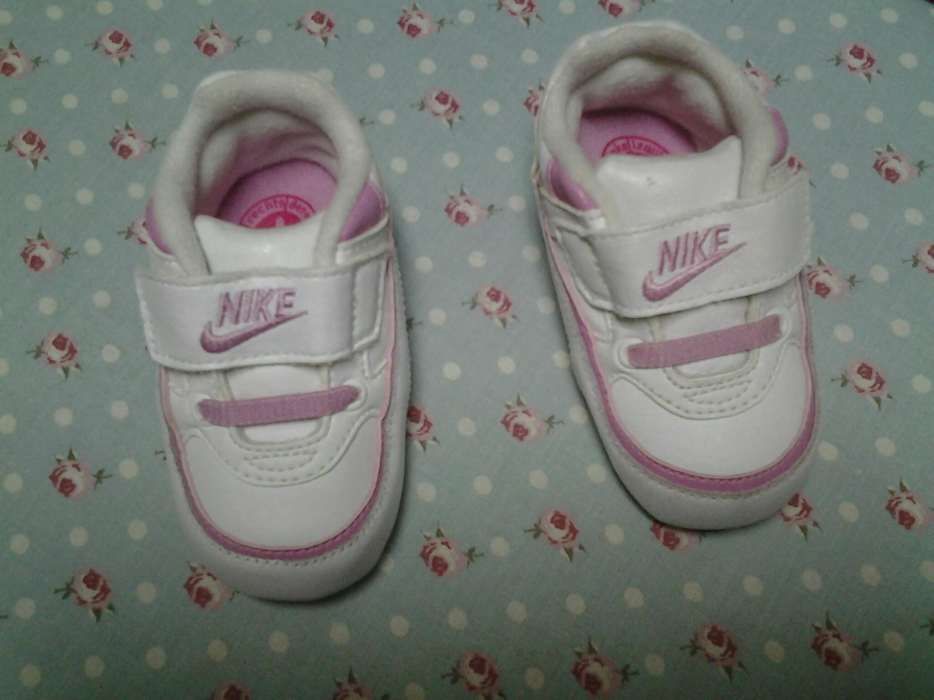 Ténis da NIKE NOVOS