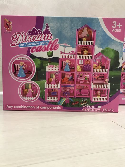 Ляльковий будинок з іграшками та барбі