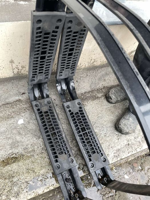 Лапи гідробака б/у