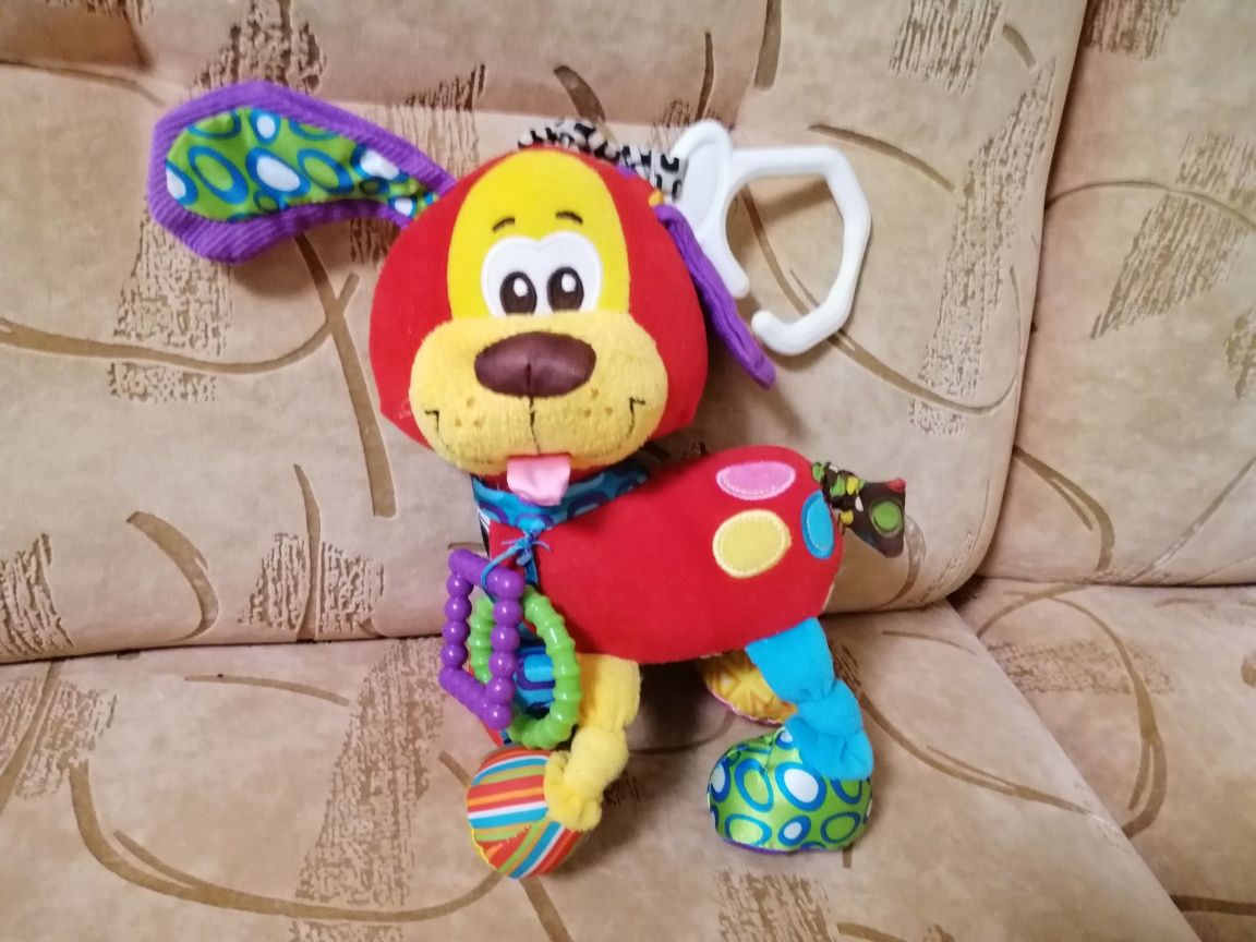 Фирменные развивающие игрушки Toys,Playgro для кроватки,коляски,манежа