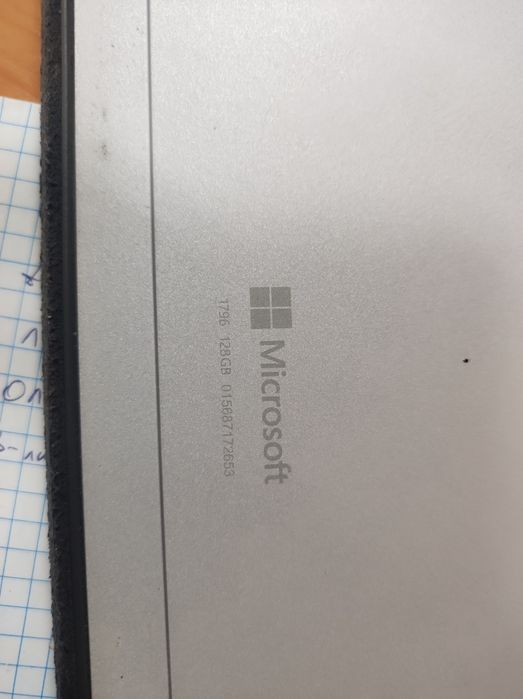 Microsoft surface Pro 2017