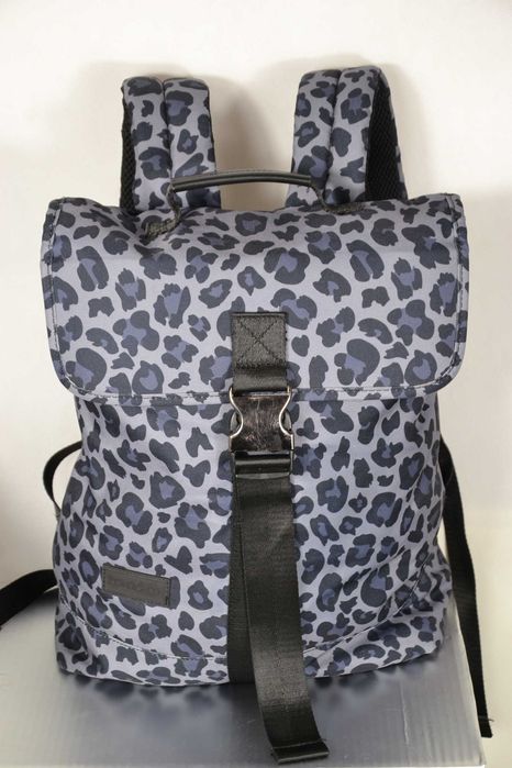 CONSIGNED Camp Camo Plecak Wodoodporny Unisex Oryginalny Super Stan