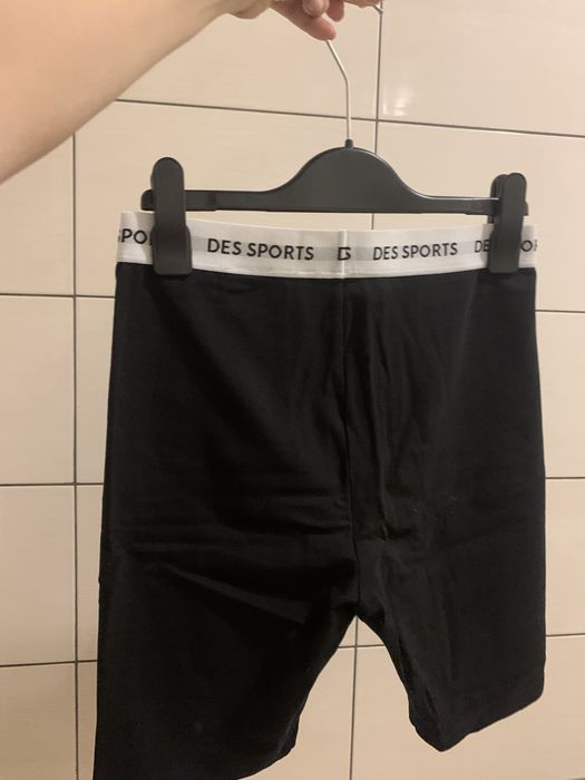 Шорти, велосіпедки  H&M