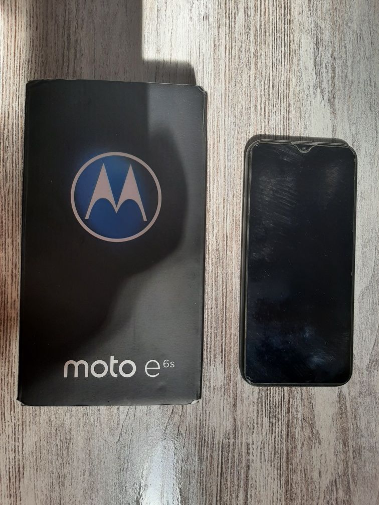 Motorola e6s  4g como novo