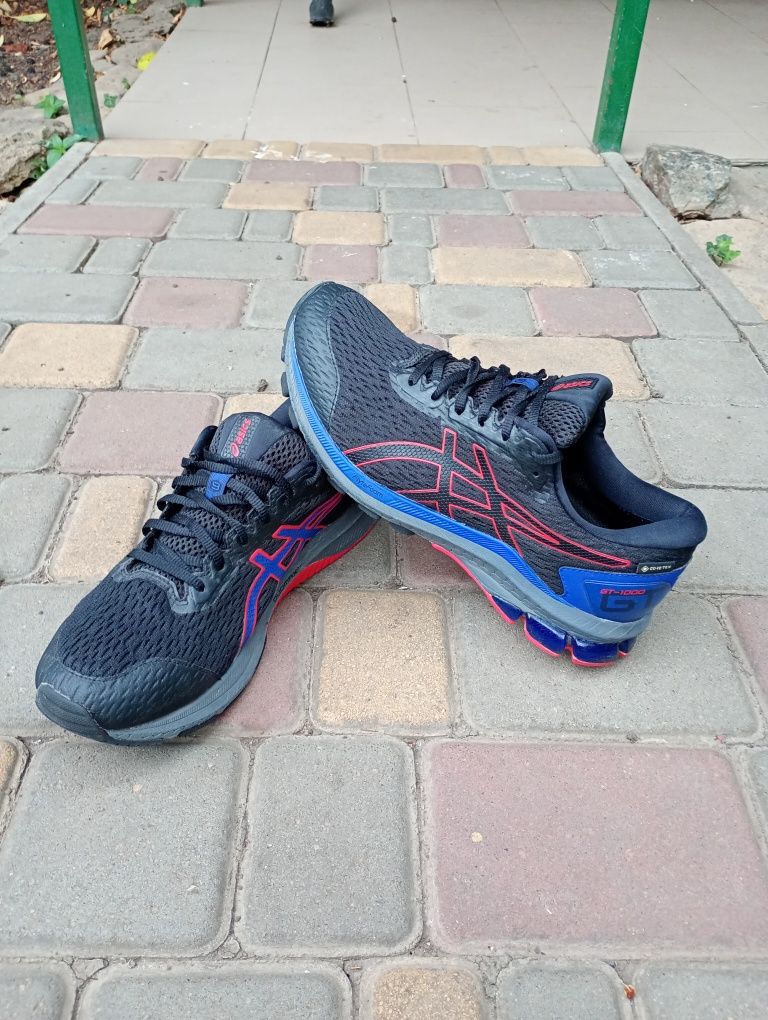 Кроссовки Nike GT-1000 Gore tex