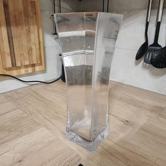 Ваза скляна прозора