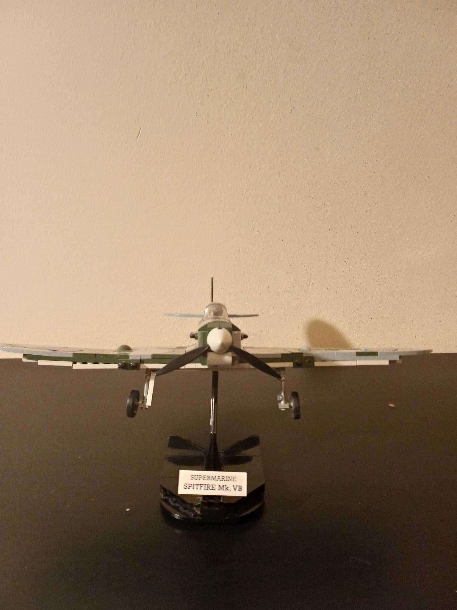 Samolot Supermarine Spitfire Mk.VB - Cobi