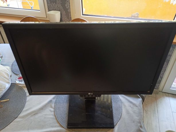 Monitor LG 24GM77 144 Hz 1ms 24 cale