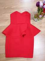 Nowa piękna czerwona sukienka mini z baskinką mini S