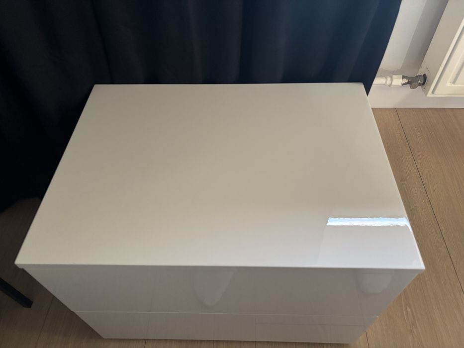 Szafka nocna -  biały połysk