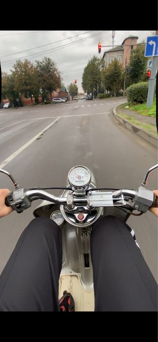 Скутер Yamaha Vino 2t